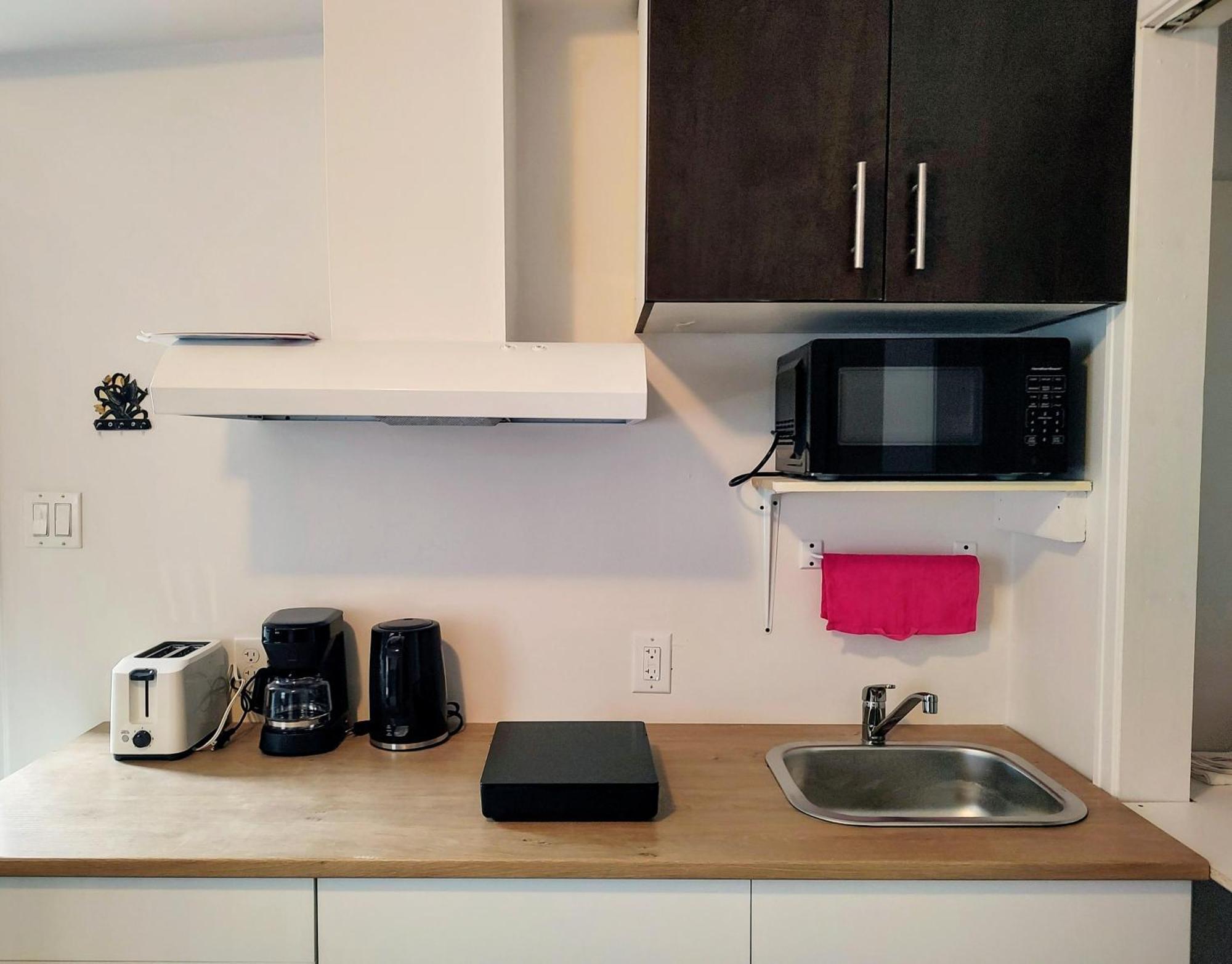 Welcome To Airbnb Saint-Jean-sur-Richelieu Habitación foto